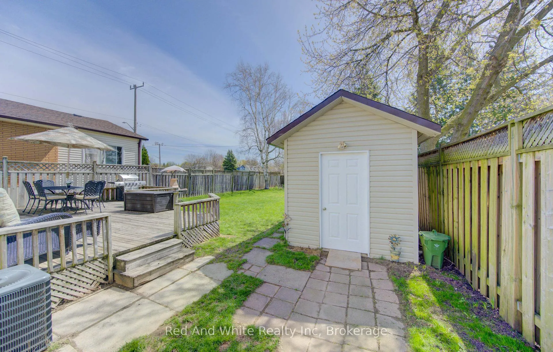 Photo 34 of 100 Johanna Drive, Cambridge — HOMEH