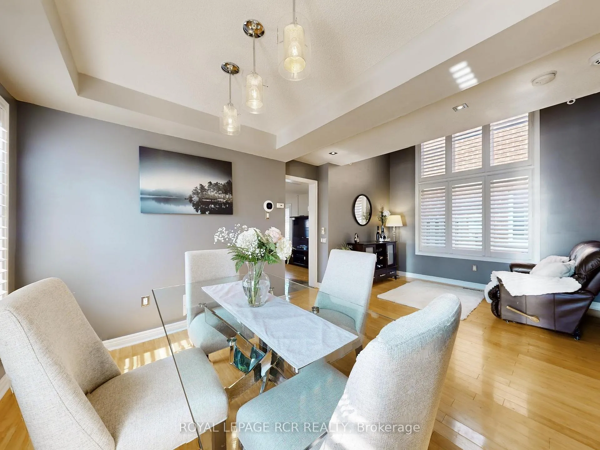 Photo 6 of 28 Wakely Boulevard, Caledon, Bolton West — HOMEH