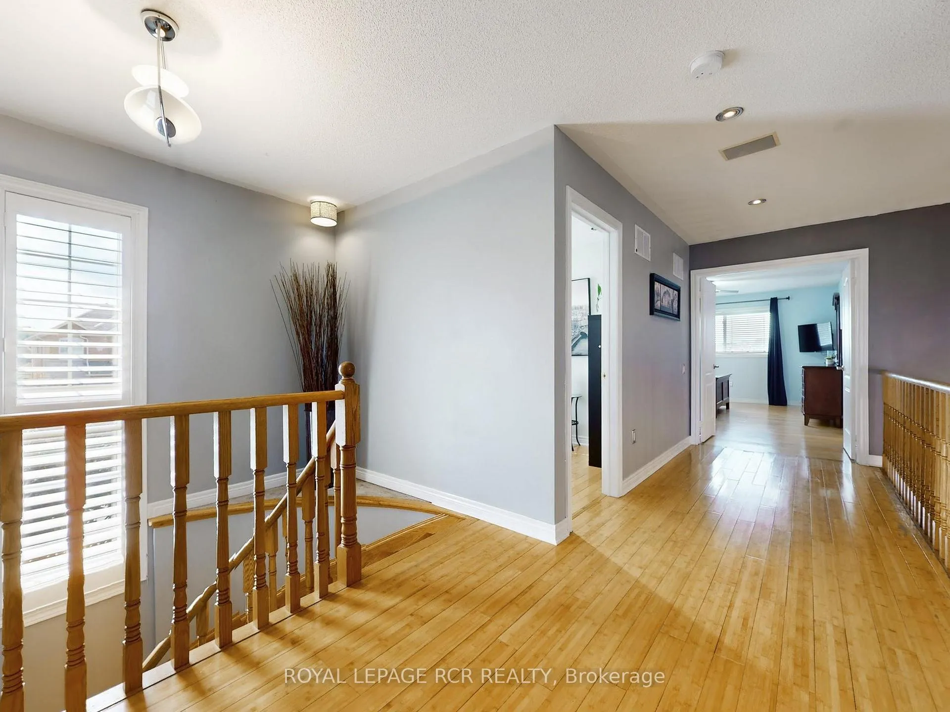 Photo 16 of 28 Wakely Boulevard, Caledon, Bolton West — HOMEH