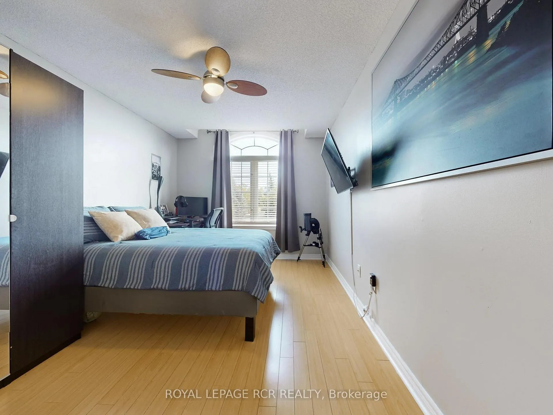 Photo 21 of 28 Wakely Boulevard, Caledon, Bolton West — HOMEH