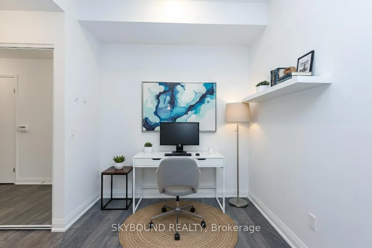 Photo 4 of Unit 605, 30 Gibbs Road, Etobicoke, Islington-City Centre West — HOMEH
