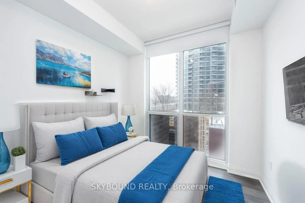 Photo 6 of Unit 605, 30 Gibbs Road, Etobicoke, Islington-City Centre West — HOMEH