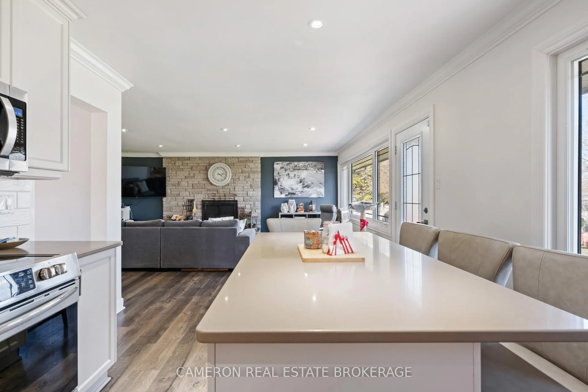 Photo 13 of 1476 Princess Street, Cornwall — HOMEH