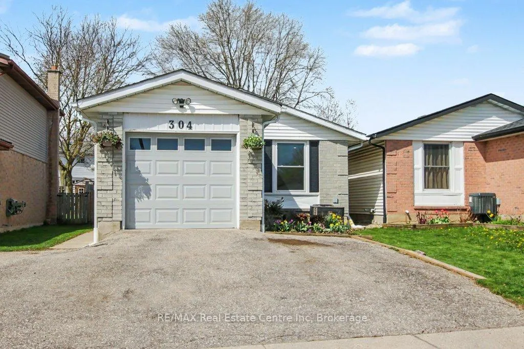 Photo 4 of 304 Auden Road, Guelph, Grange Road — HOMEH
