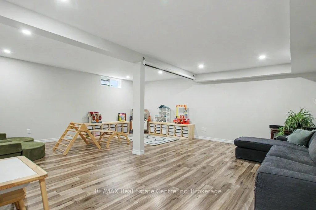 Photo 18 of 304 Auden Road, Guelph, Grange Road — HOMEH