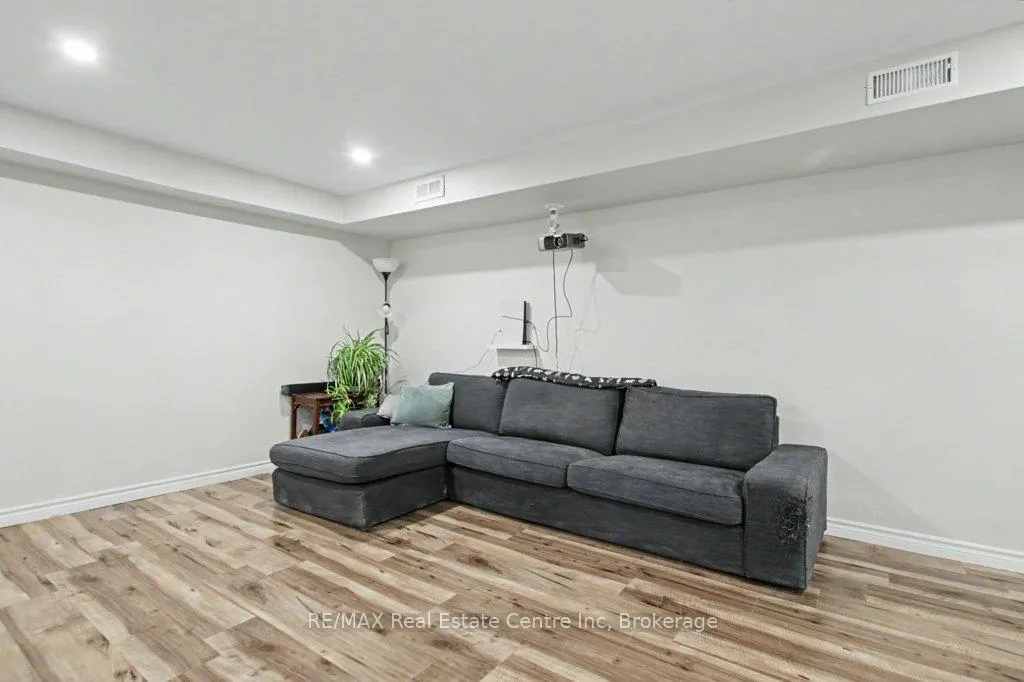 Photo 20 of 304 Auden Road, Guelph, Grange Road — HOMEH