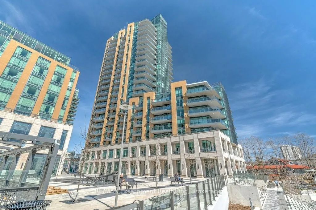 Photo 3 of Unit 2003, 2060 Lakeshore Road, Burlington, Brant — HOMEH