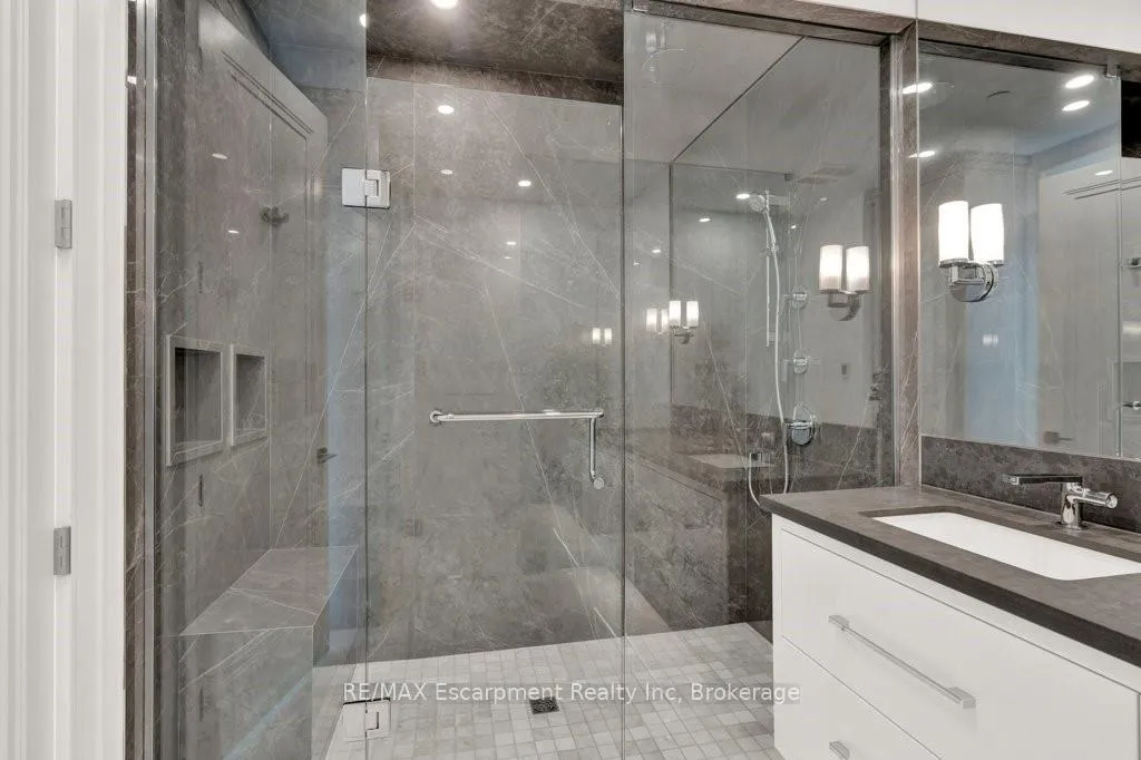 Photo 21 of Unit 2003, 2060 Lakeshore Road, Burlington, Brant — HOMEH