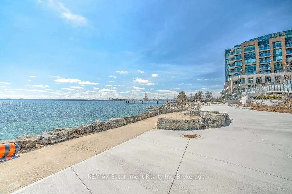 Photo 37 of Unit 2003, 2060 Lakeshore Road, Burlington, Brant — HOMEH