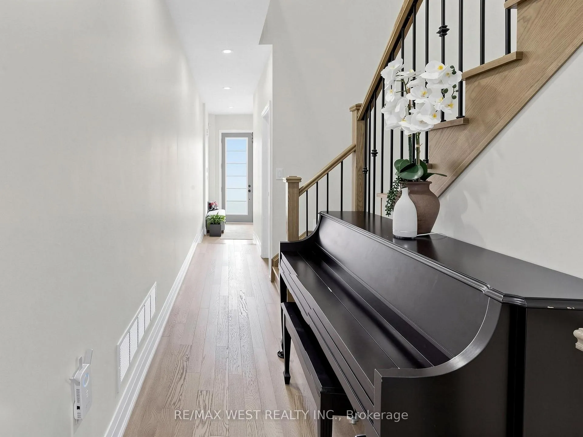 Photo 21 of 32 Angelfish Road, Brampton, Northwest Brampton — HOMEH