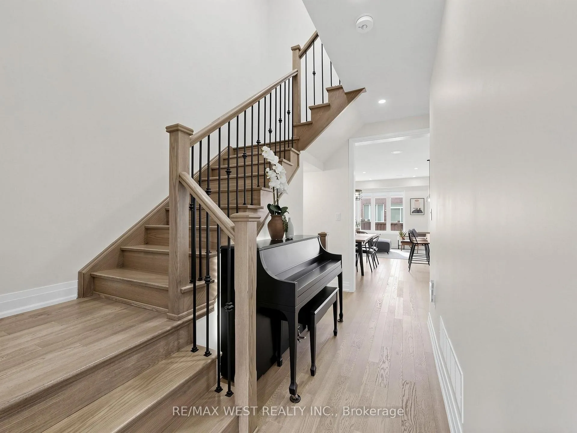 Photo 22 of 32 Angelfish Road, Brampton, Northwest Brampton — HOMEH