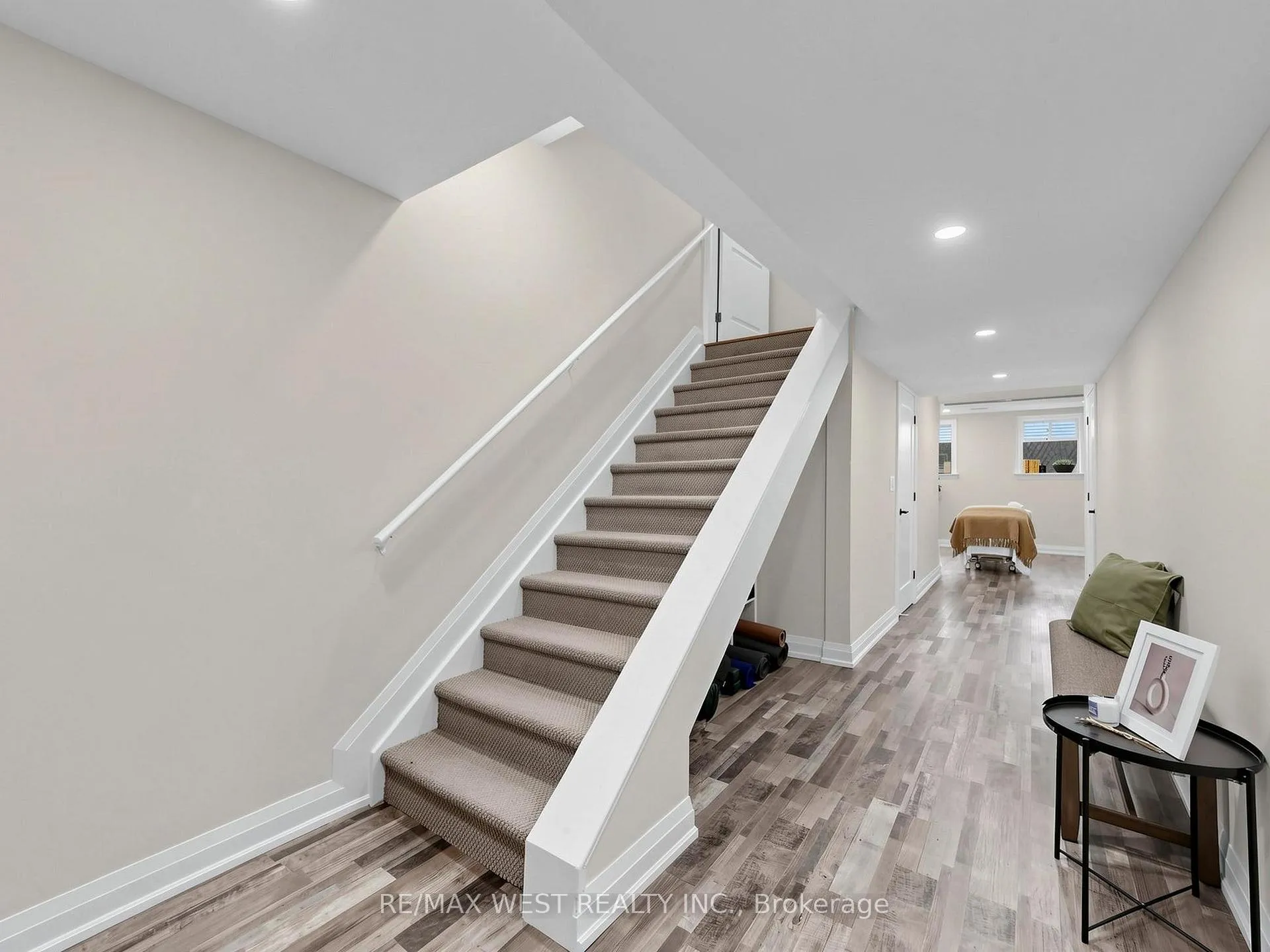 Photo 38 of 32 Angelfish Road, Brampton, Northwest Brampton — HOMEH