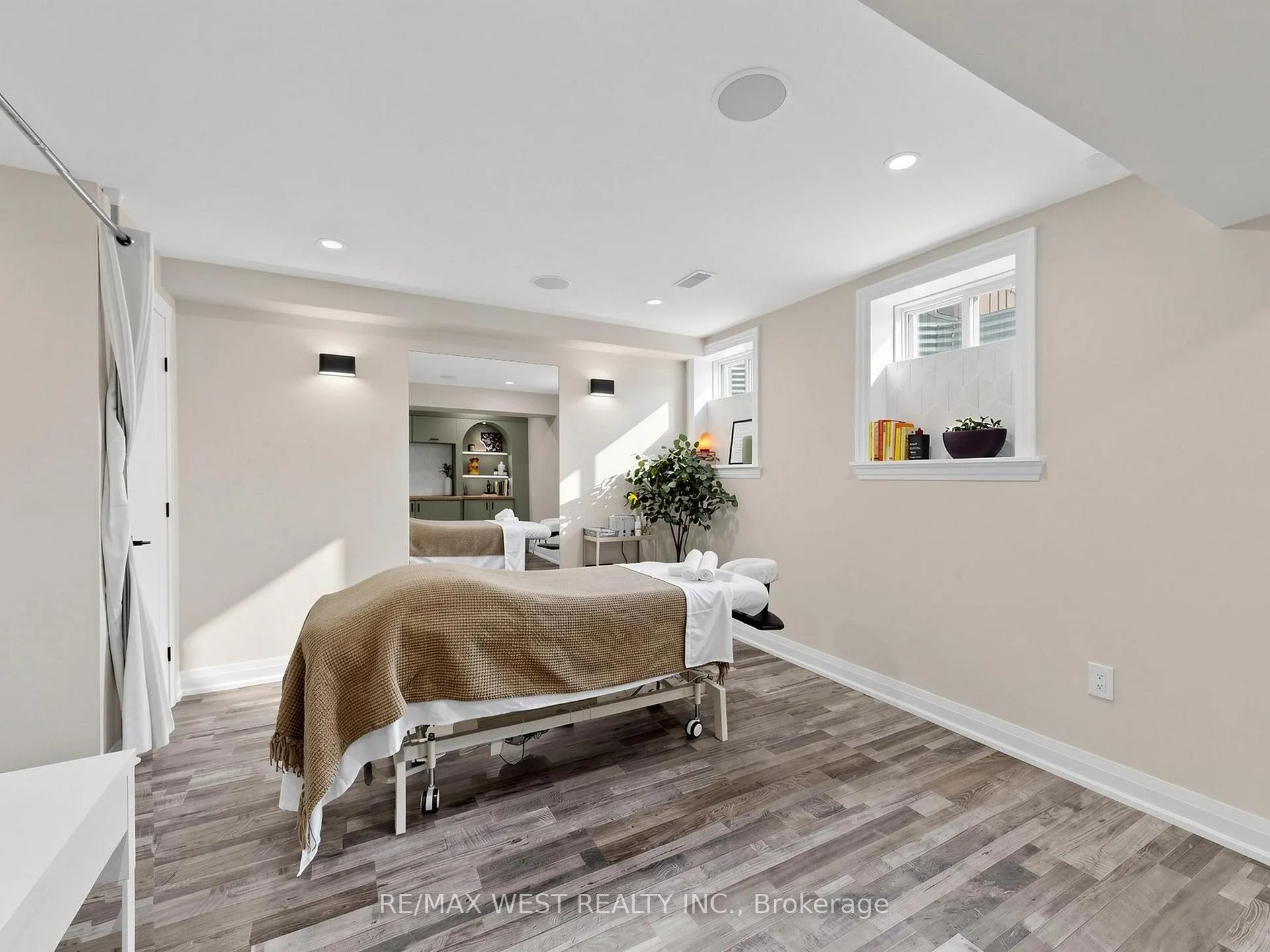 Photo 40 of 32 Angelfish Road, Brampton, Northwest Brampton — HOMEH