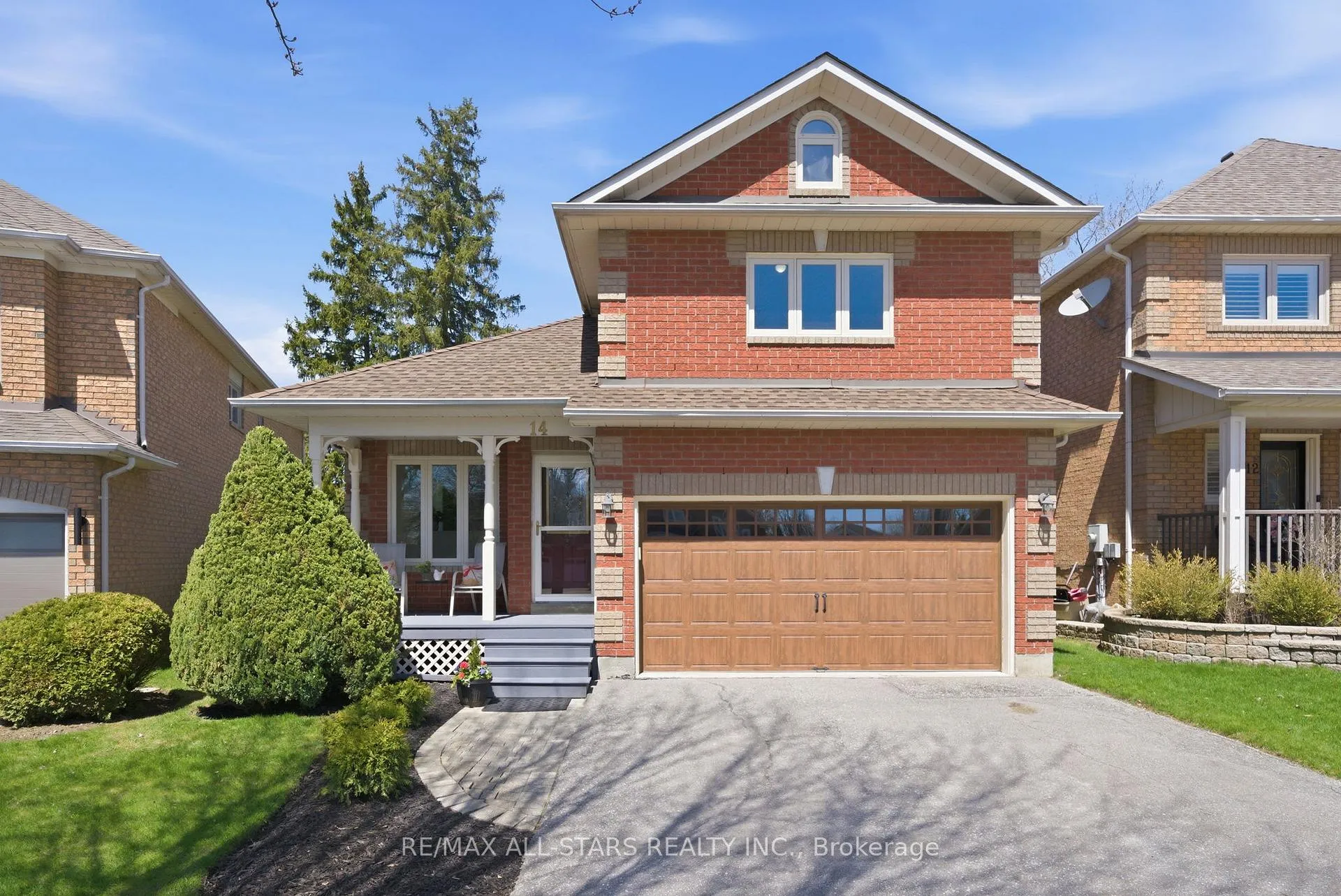 Photo 1 of 14 Napier Court, Whitby, Brooklin — HOMEH