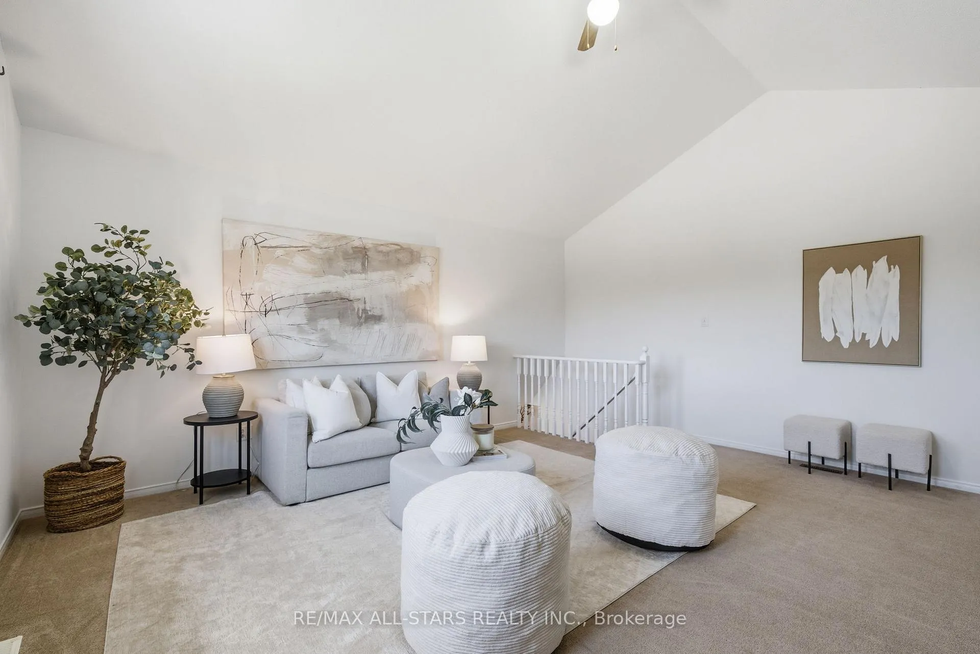Photo 27 of 14 Napier Court, Whitby, Brooklin — HOMEH
