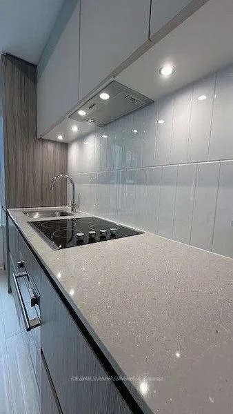 Photo 5 of Unit 306, 8 Beverley Glen Boulevard, Vaughan, Beverley Glen — HOMEH