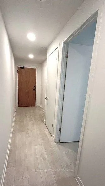 Photo 7 of Unit 306, 8 Beverley Glen Boulevard, Vaughan, Beverley Glen — HOMEH