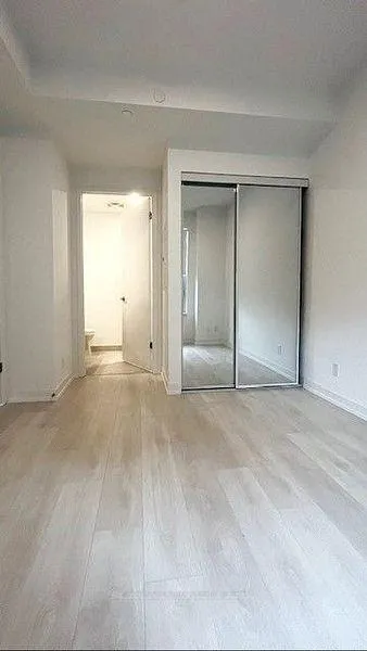 Photo 9 of Unit 306, 8 Beverley Glen Boulevard, Vaughan, Beverley Glen — HOMEH