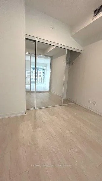 Photo 10 of Unit 306, 8 Beverley Glen Boulevard, Vaughan, Beverley Glen — HOMEH