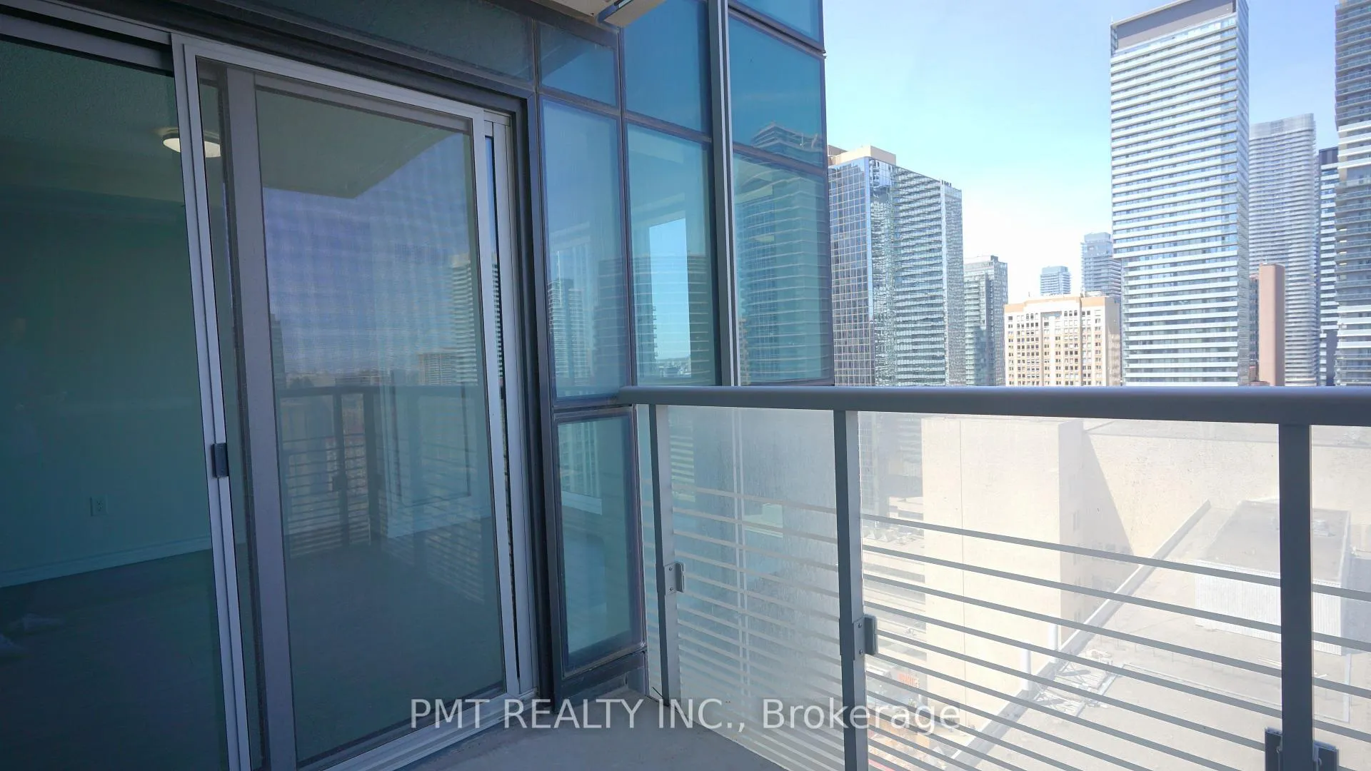 Photo 25 of Unit 2201, 386 Yonge Street, Toronto, Bay Street Corridor — HOMEH
