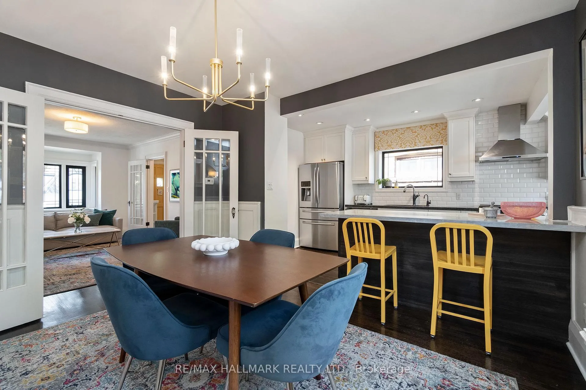 Photo 5 of 81 Armadale Avenue, Toronto, High Park-Swansea — HOMEH