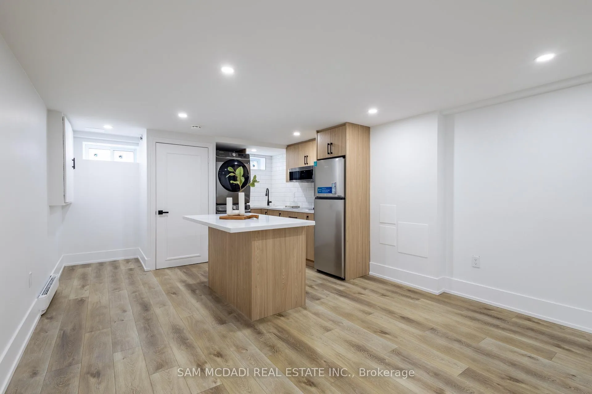 Photo 24 of 14 Glencairn Drive, St. Catharines, Bunting/Linwell — HOMEH