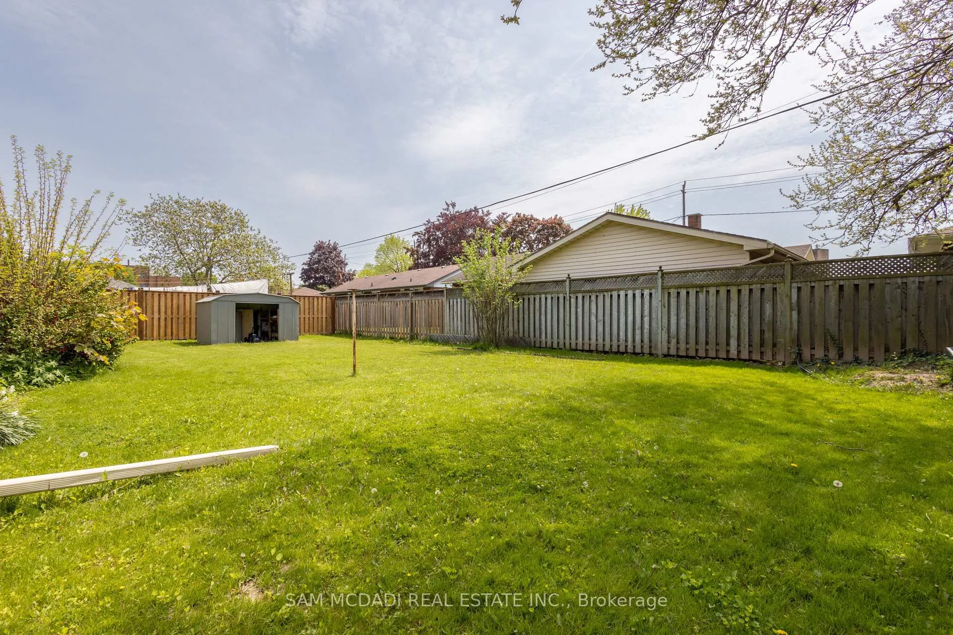 Photo 33 of 14 Glencairn Drive, St. Catharines, Bunting/Linwell — HOMEH
