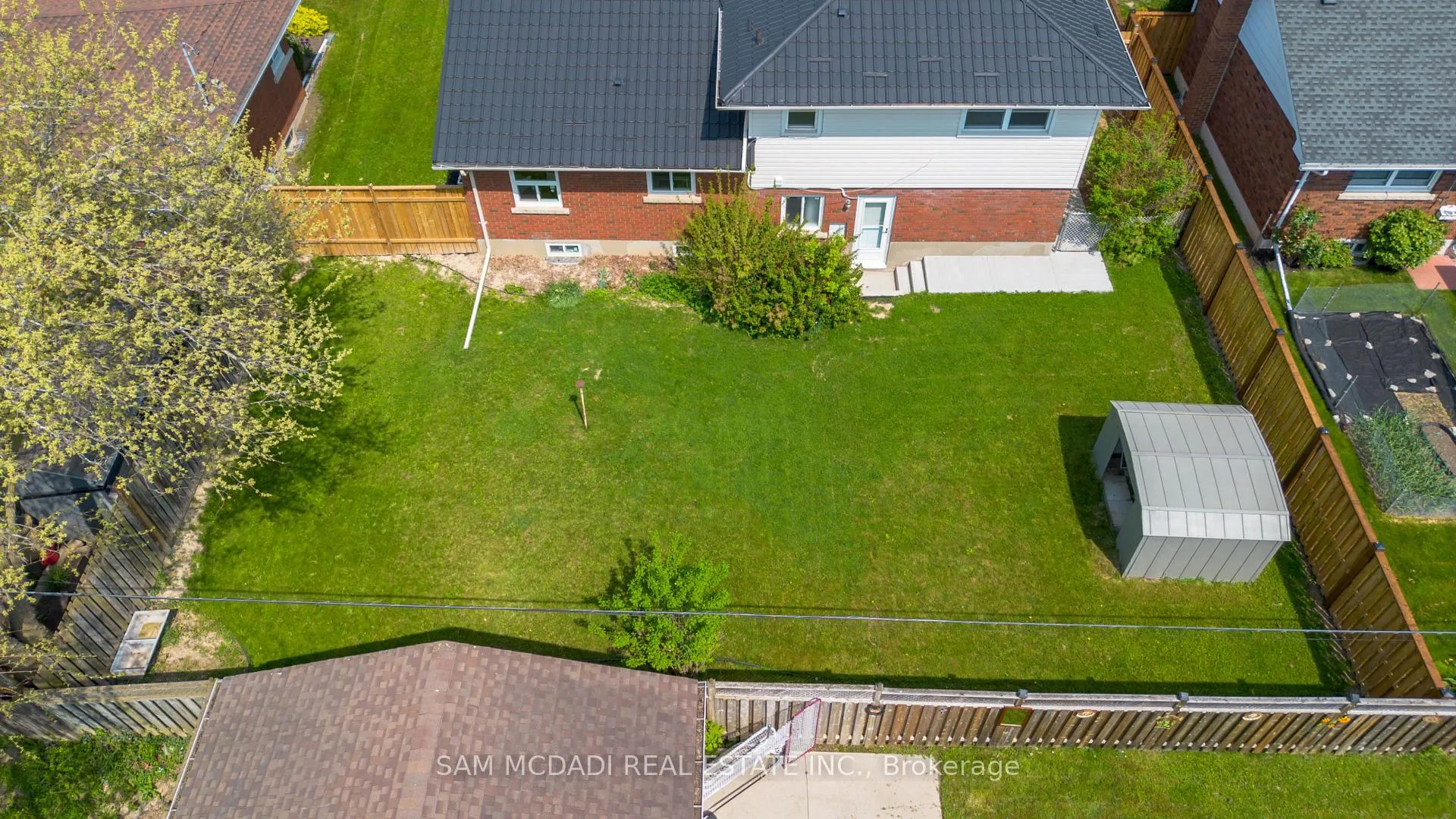 Photo 39 of 14 Glencairn Drive, St. Catharines, Bunting/Linwell — HOMEH