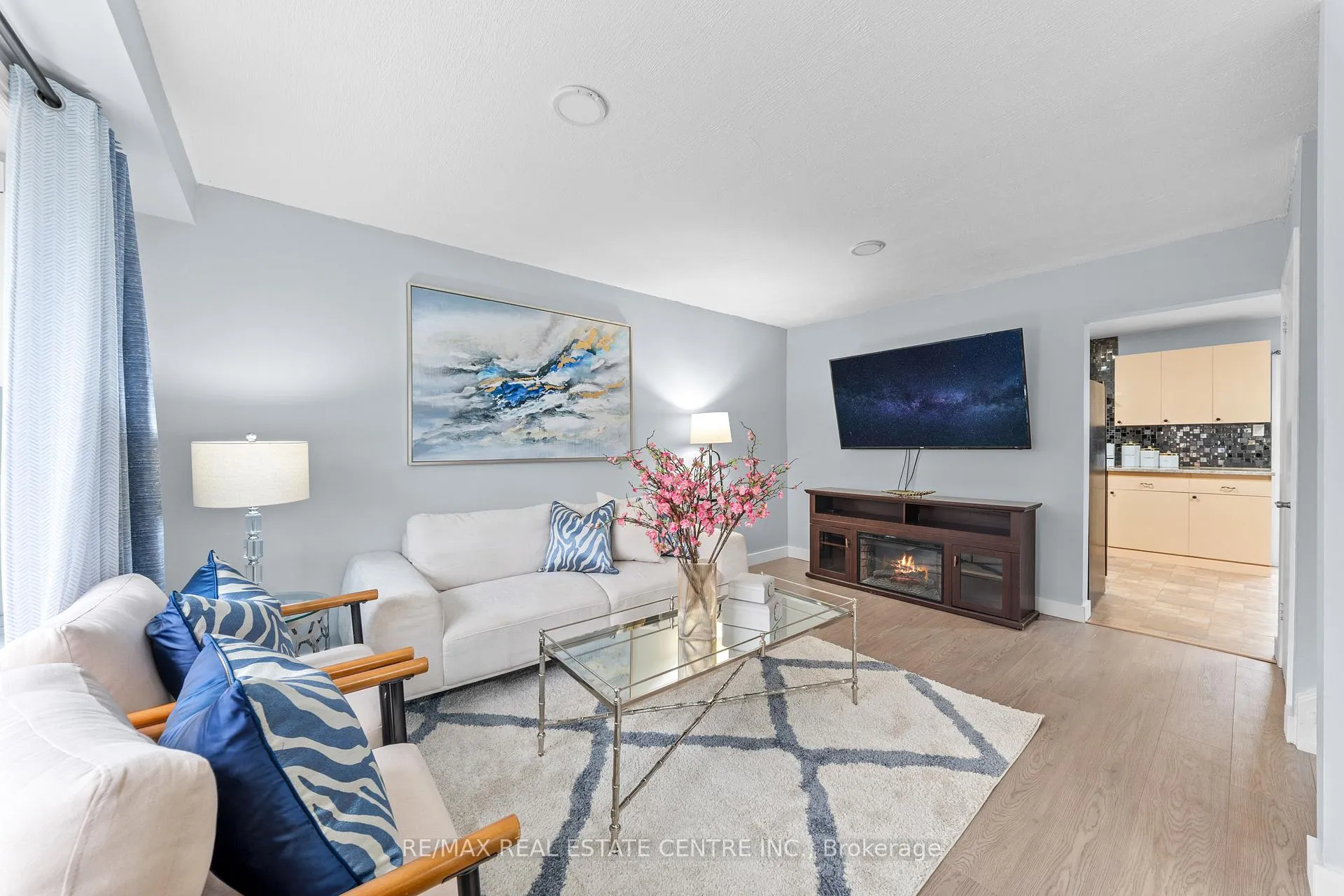 Photo 8 of 101 Griselda Crescent, Brampton, Northgate — HOMEH