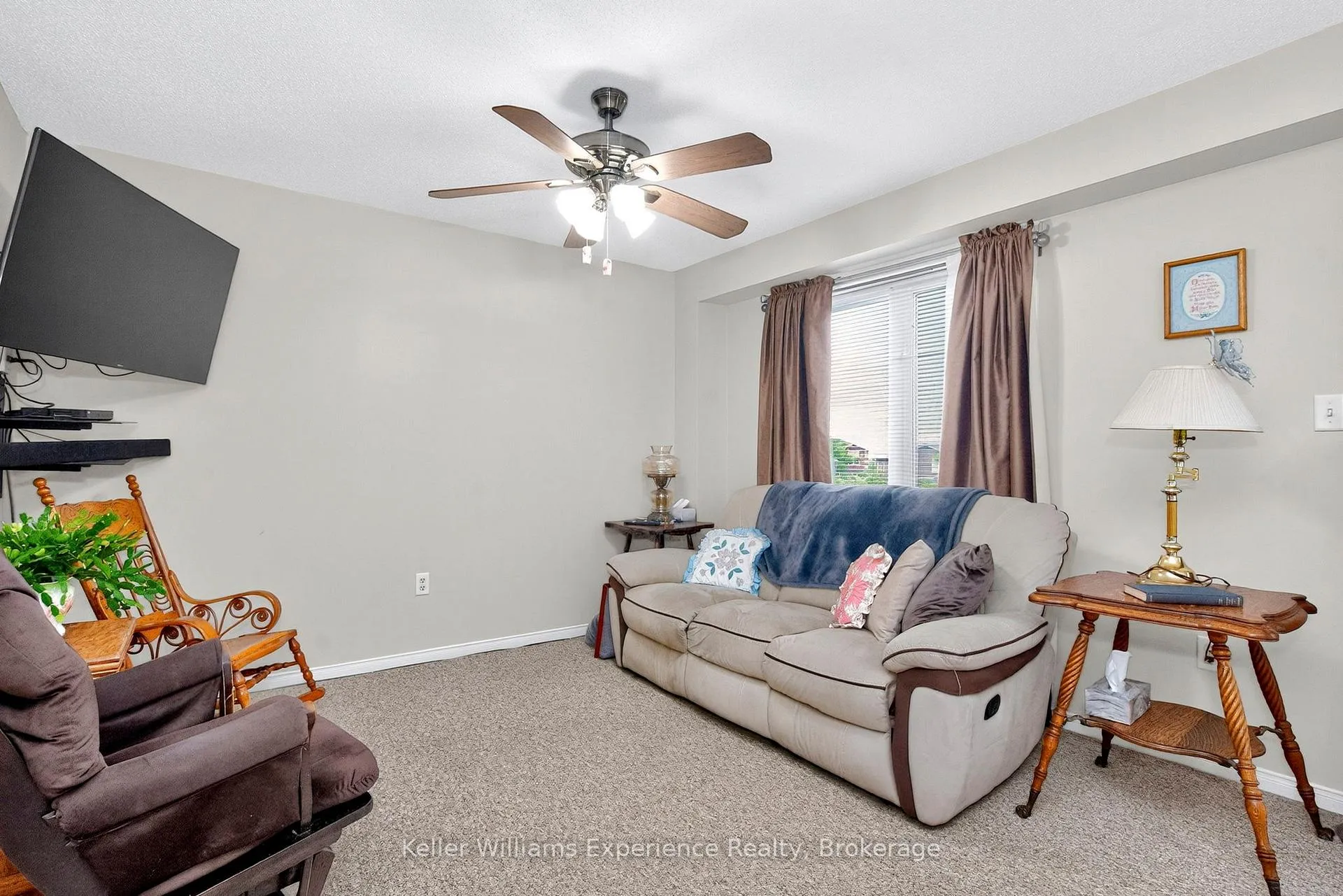 Photo 10 of 167 Southwinds Crescent, Midland — HOMEH