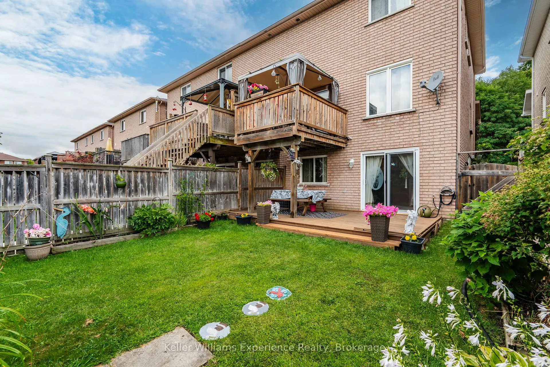 Photo 23 of 167 Southwinds Crescent, Midland — HOMEH