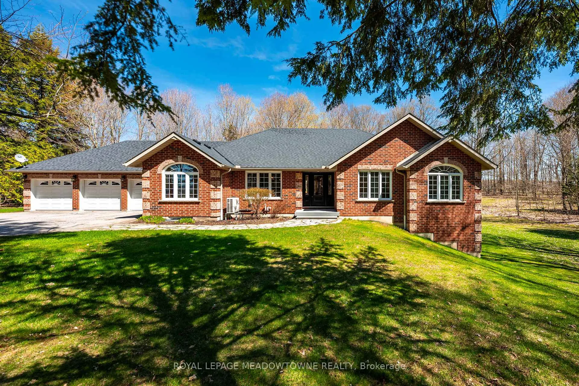 Photo 1 of 834603 4th Line Ehs, Mono, Rural Mono — HOMEH