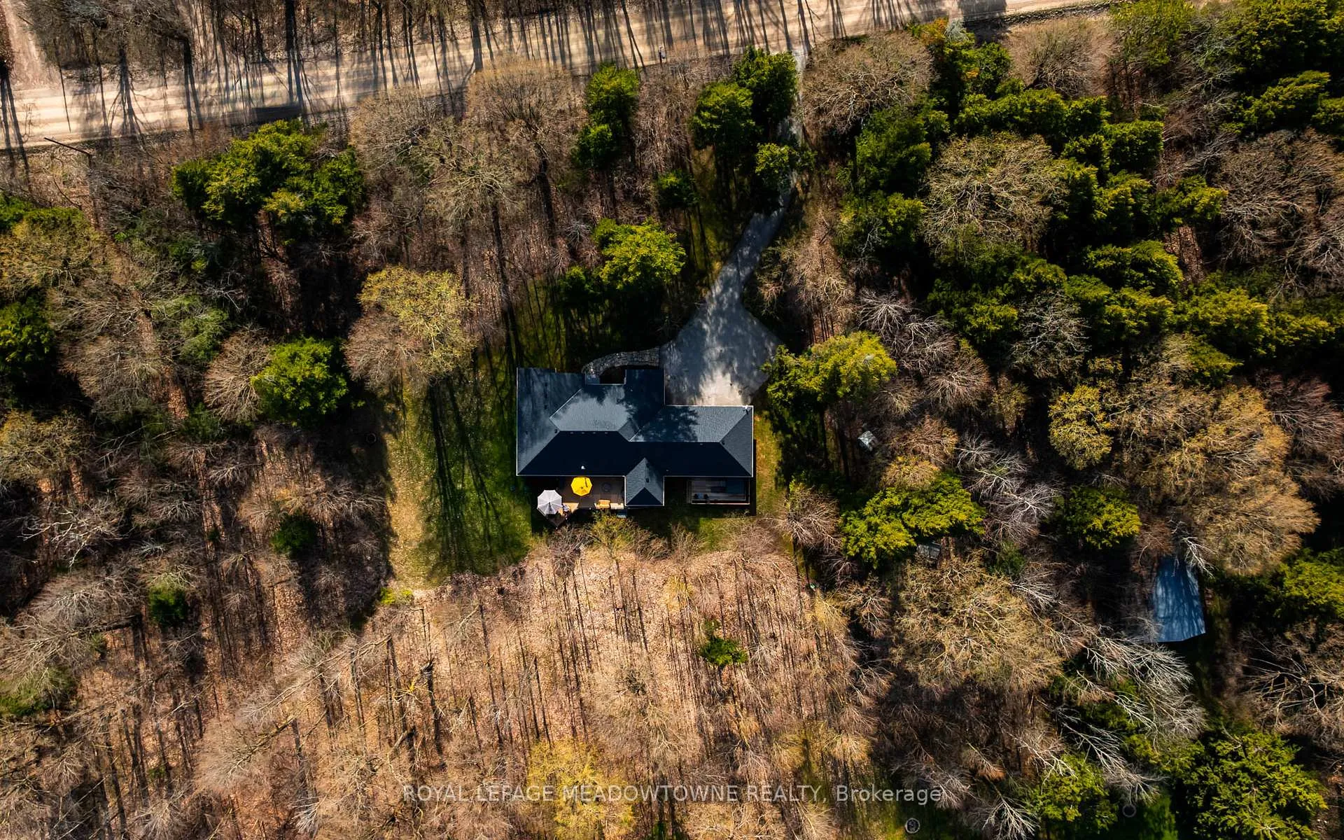 Photo 2 of 834603 4th Line Ehs, Mono, Rural Mono — HOMEH