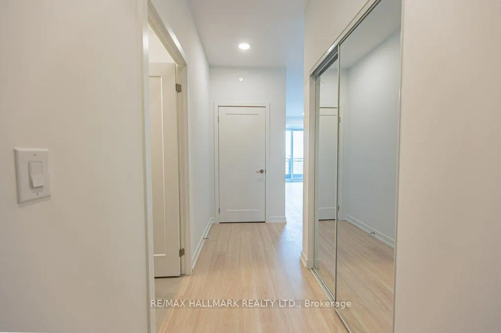 Photo 3 of Unit 2306B, 9763 Markham Road, Markham, Greensborough — HOMEH