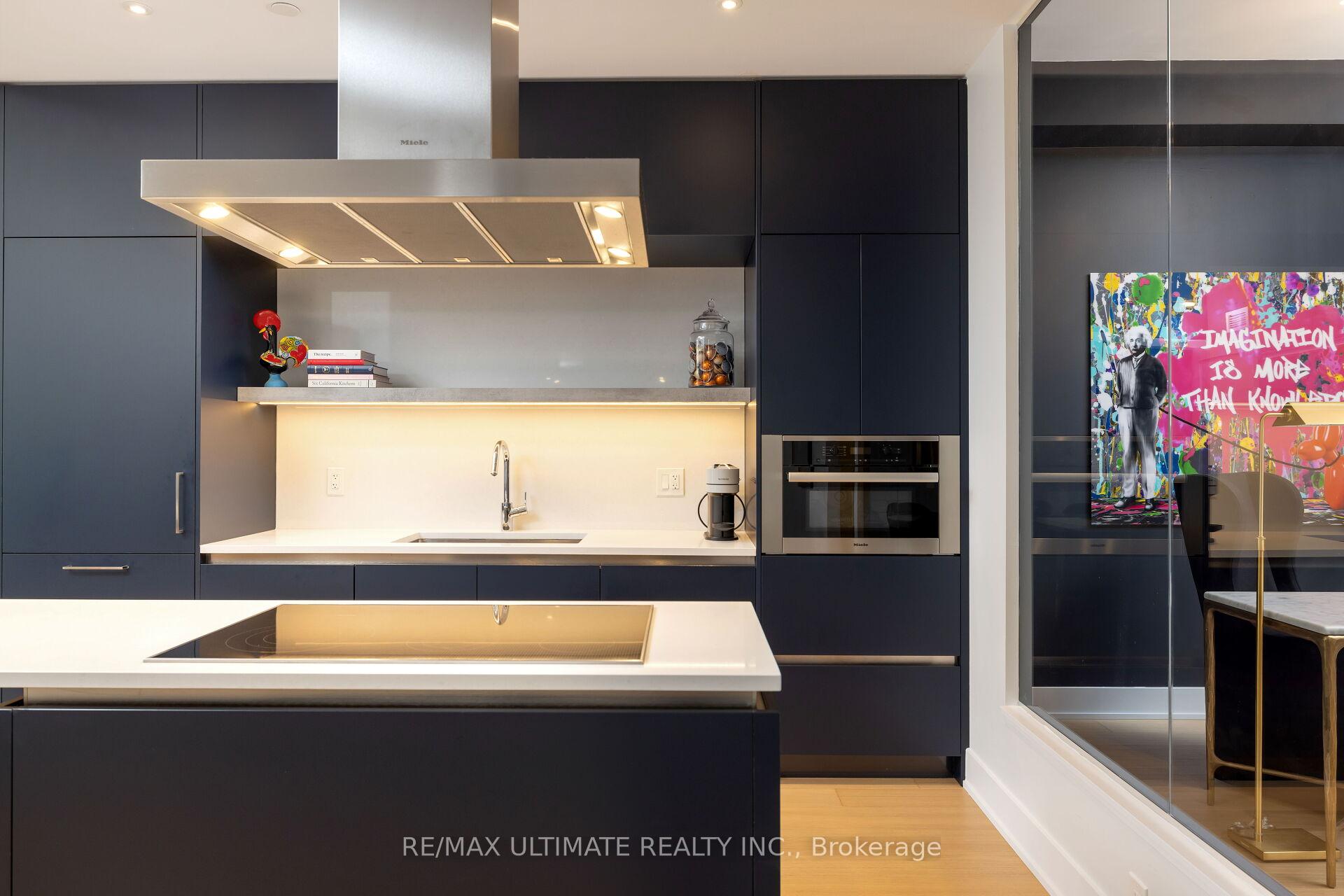 Photo 15 of Unit 206, 6 Jackes Avenue, Toronto, Rosedale-Moore Park — HOMEH