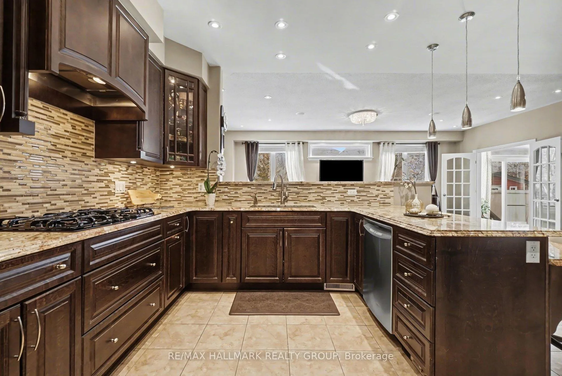 Photo 12 of 510 White Alder Avenue, Ottawa, Blossom Park/Kemp Park/Findlay Creek — HOMEH
