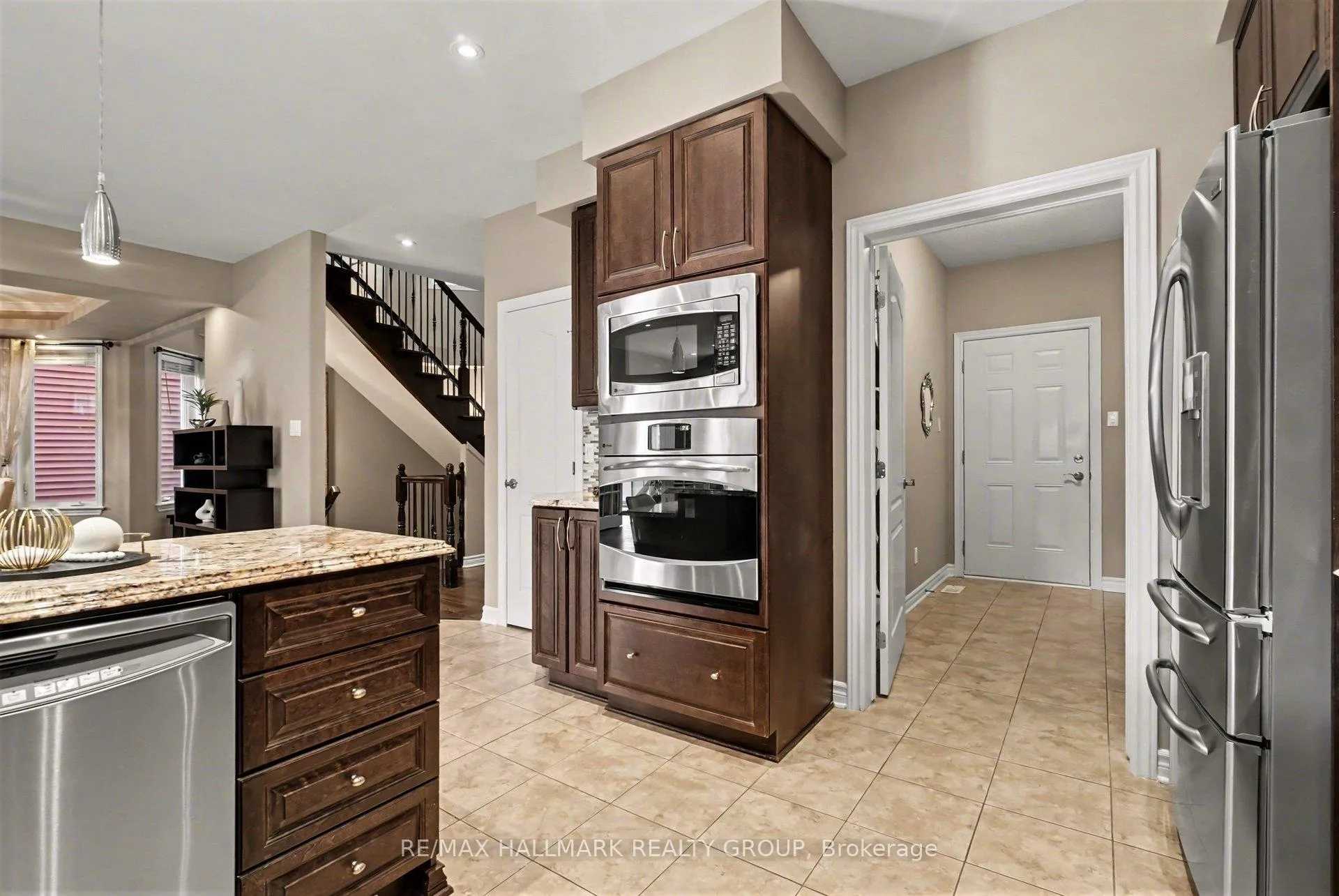 Photo 18 of 510 White Alder Avenue, Ottawa, Blossom Park/Kemp Park/Findlay Creek — HOMEH