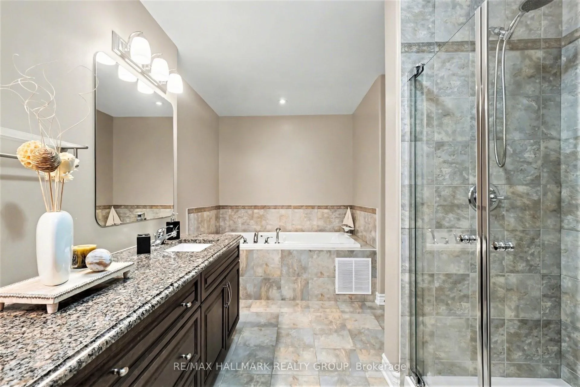 Photo 30 of 510 White Alder Avenue, Ottawa, Blossom Park/Kemp Park/Findlay Creek — HOMEH
