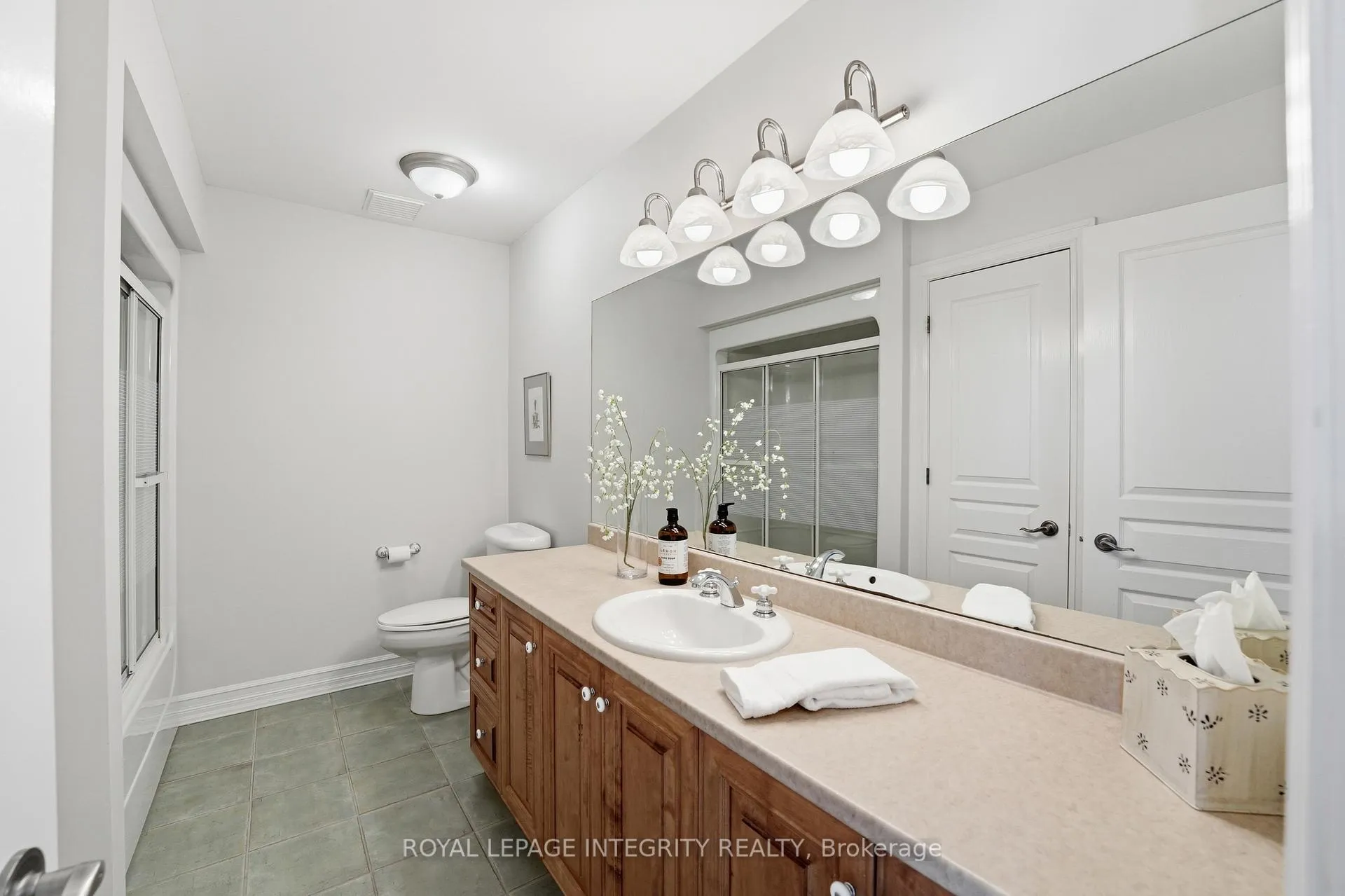 Photo 39 of 17 Graphite Road, Ottawa, Stittsville (Central) — HOMEH