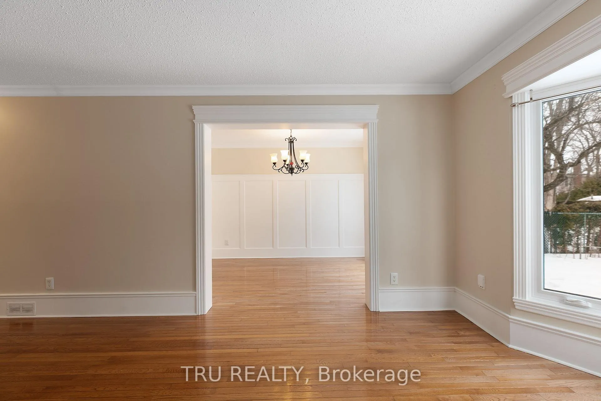 Photo 11 of 1078 St Emmanuel Terrace, Ottawa, Convent Glen North — HOMEH