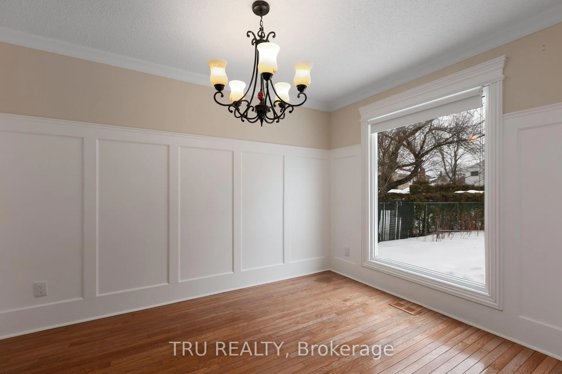 Photo 17 of 1078 St Emmanuel Terrace, Ottawa, Convent Glen North — HOMEH