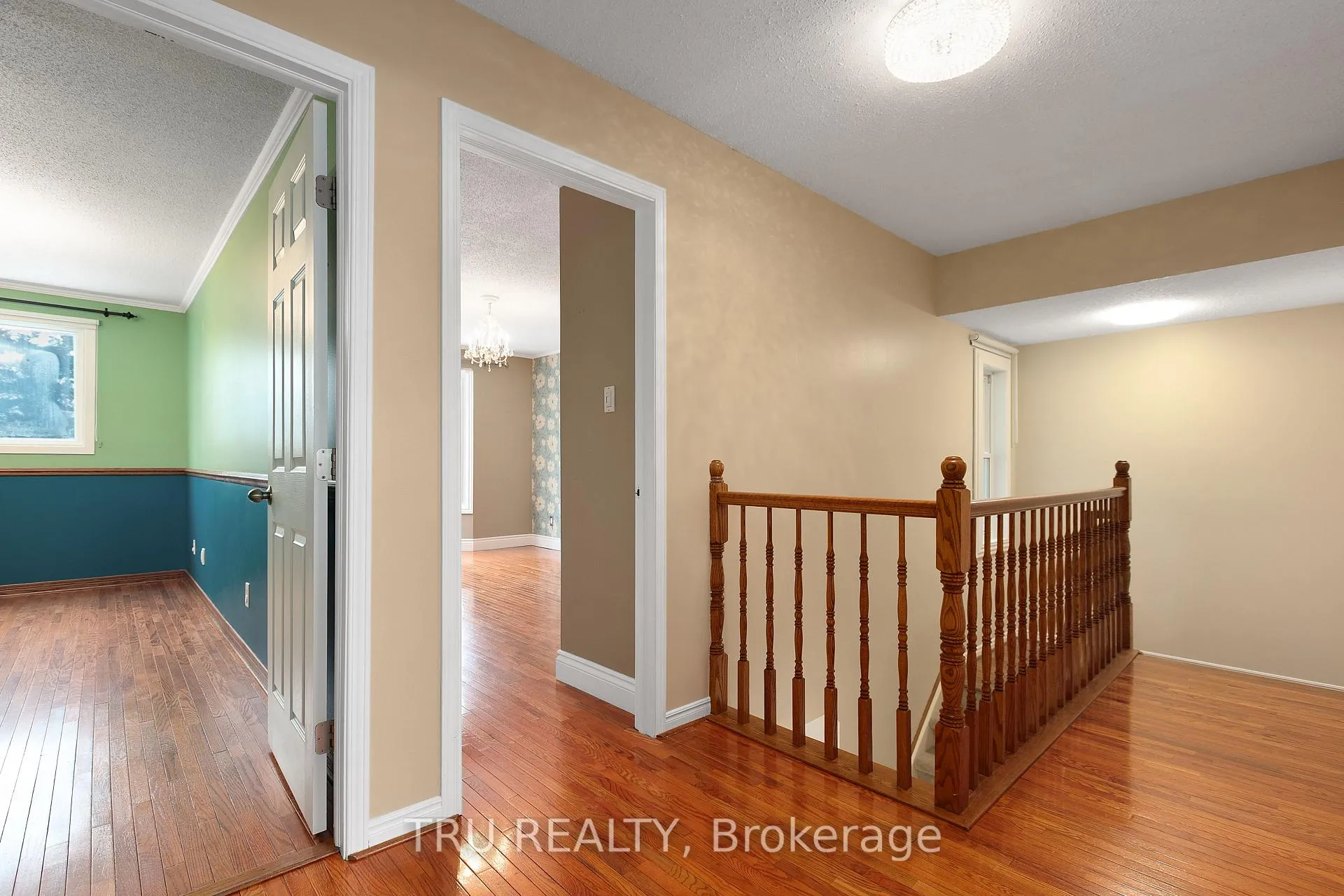 Photo 22 of 1078 St Emmanuel Terrace, Ottawa, Convent Glen North — HOMEH
