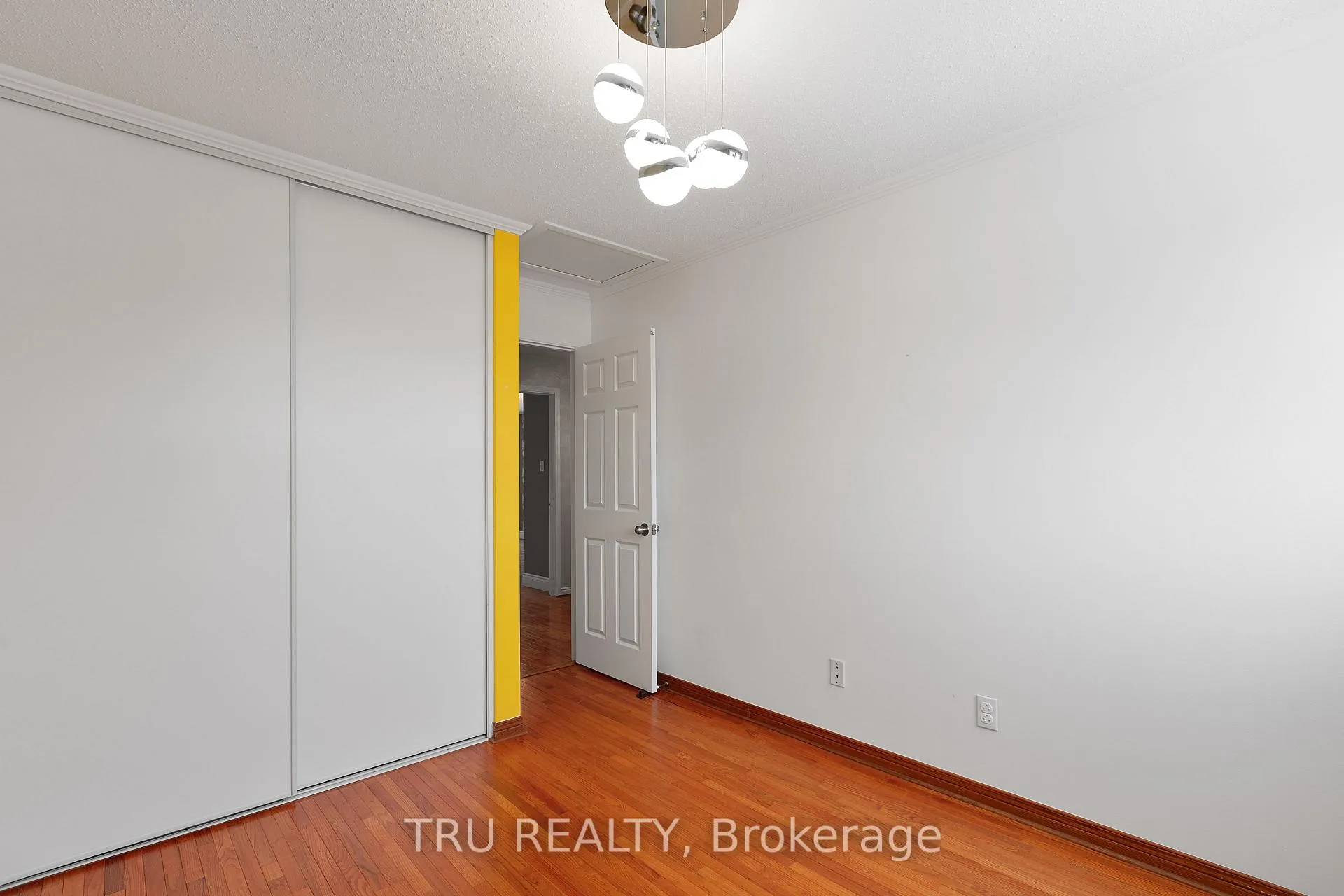 Photo 28 of 1078 St Emmanuel Terrace, Ottawa, Convent Glen North — HOMEH