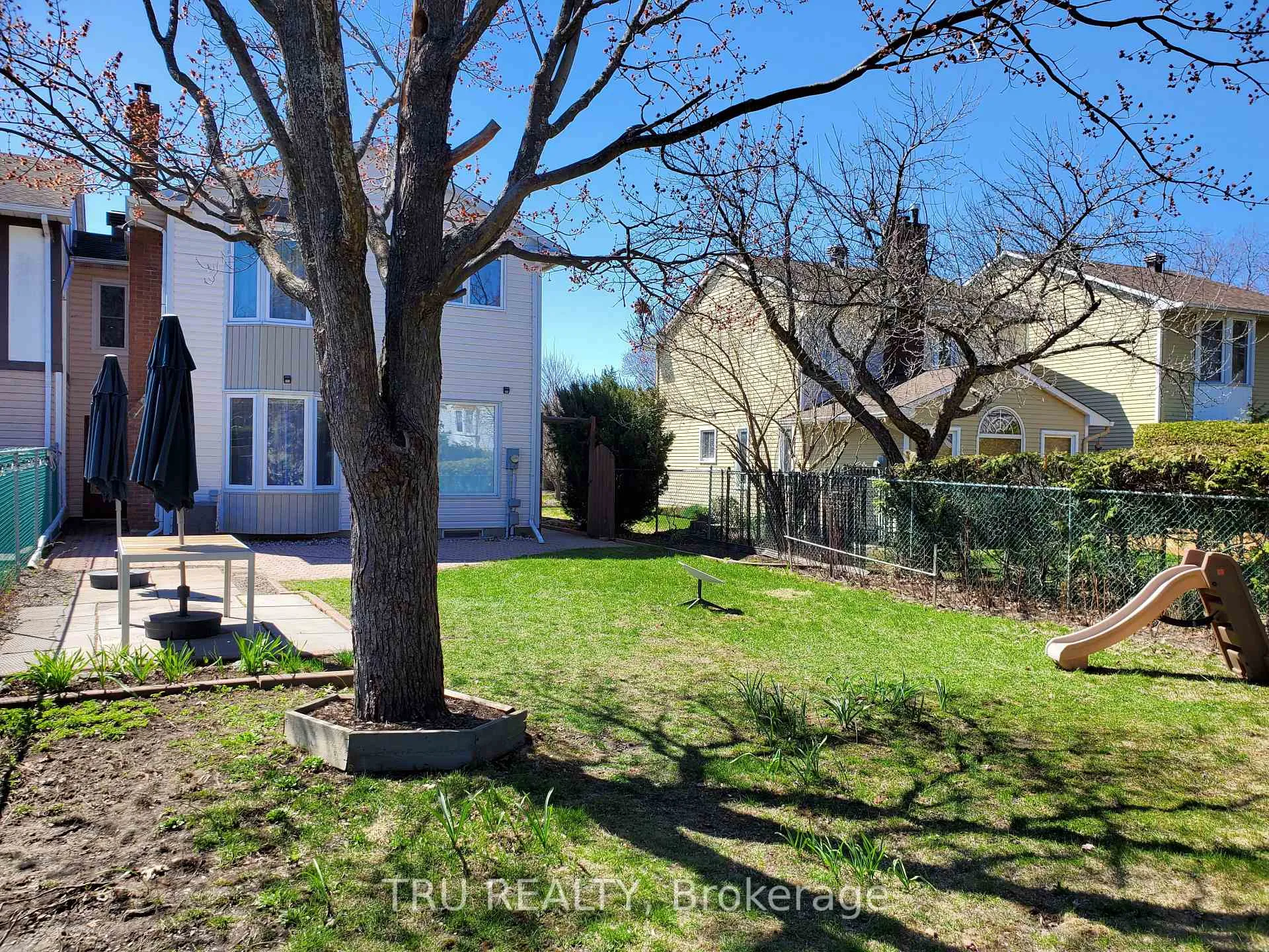 Photo 42 of 1078 St Emmanuel Terrace, Ottawa, Convent Glen North — HOMEH
