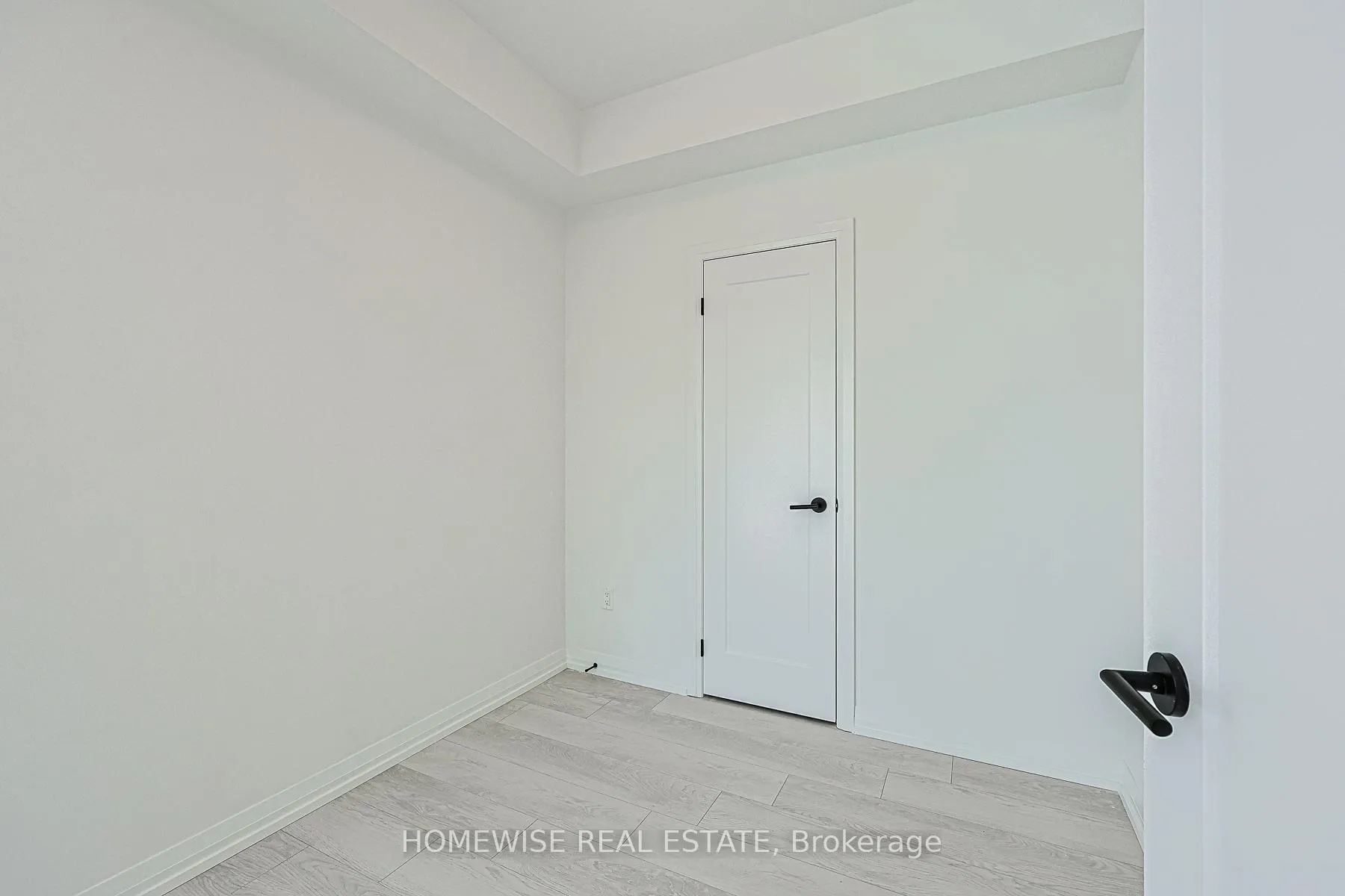 Photo 14 of Unit 604, 280 Dundas Street W, Toronto, Kensington-Chinatown — HOMEH