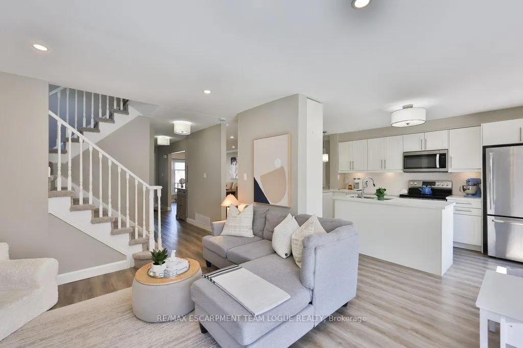 Photo 20 of 3208 Edenwood Crescent, Burlington, Headon — HOMEH
