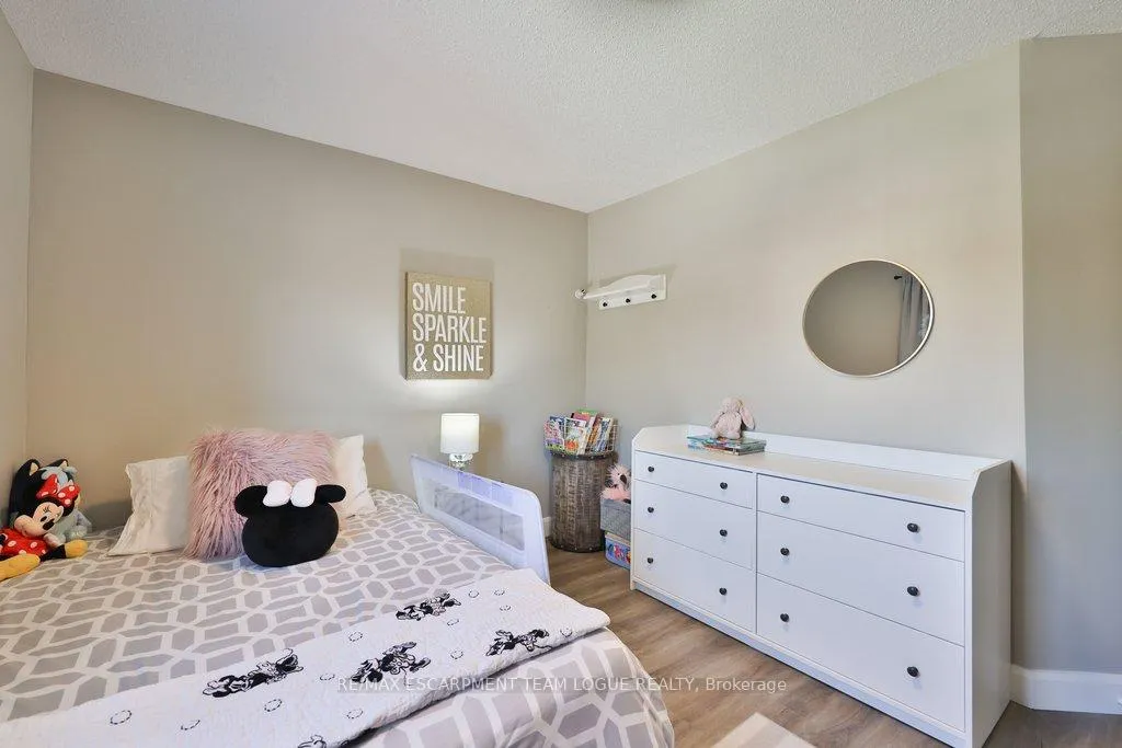 Photo 28 of 3208 Edenwood Crescent, Burlington, Headon — HOMEH