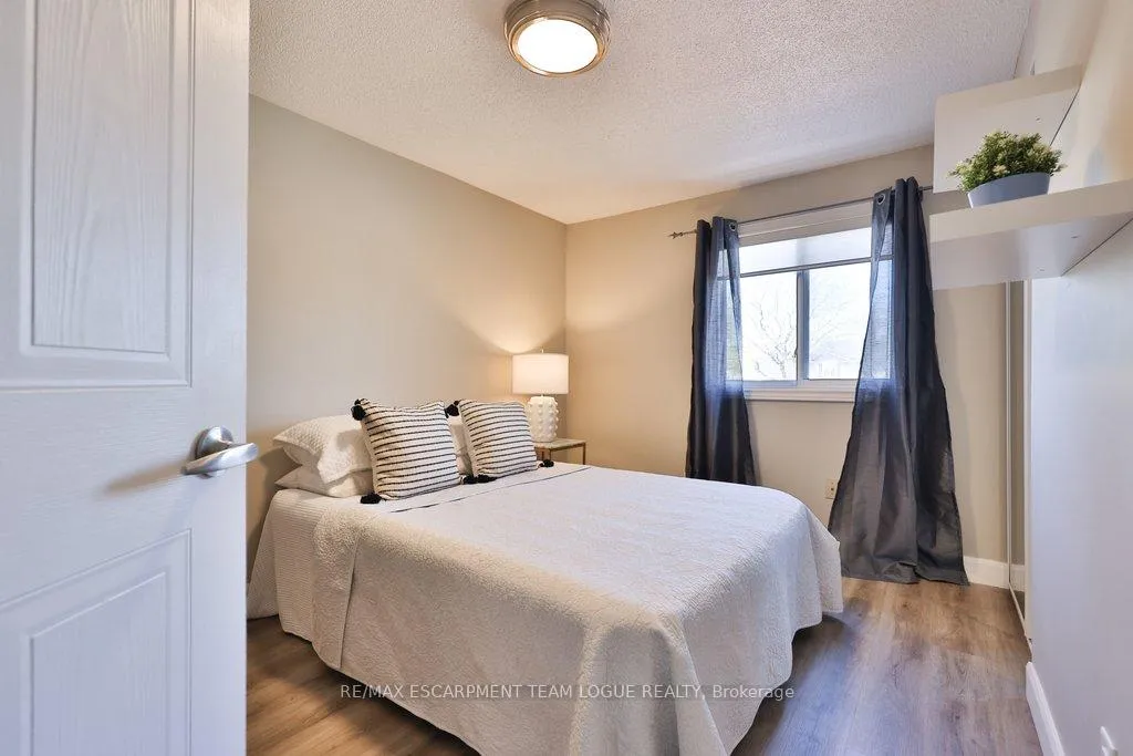 Photo 29 of 3208 Edenwood Crescent, Burlington, Headon — HOMEH