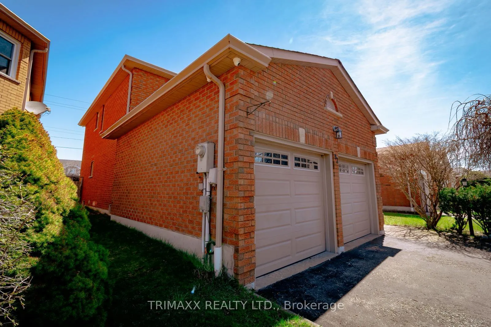 Photo 4 of 92 Hartrick Place, Whitby, Rolling Acres — HOMEH