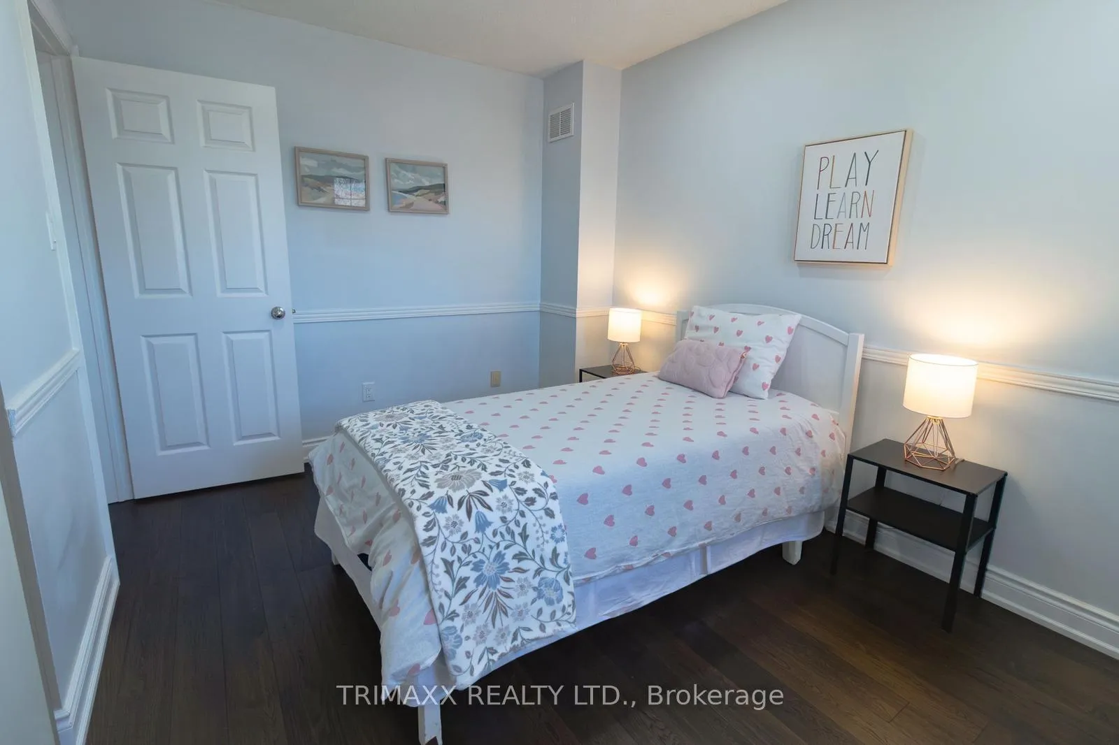Photo 20 of 92 Hartrick Place, Whitby, Rolling Acres — HOMEH